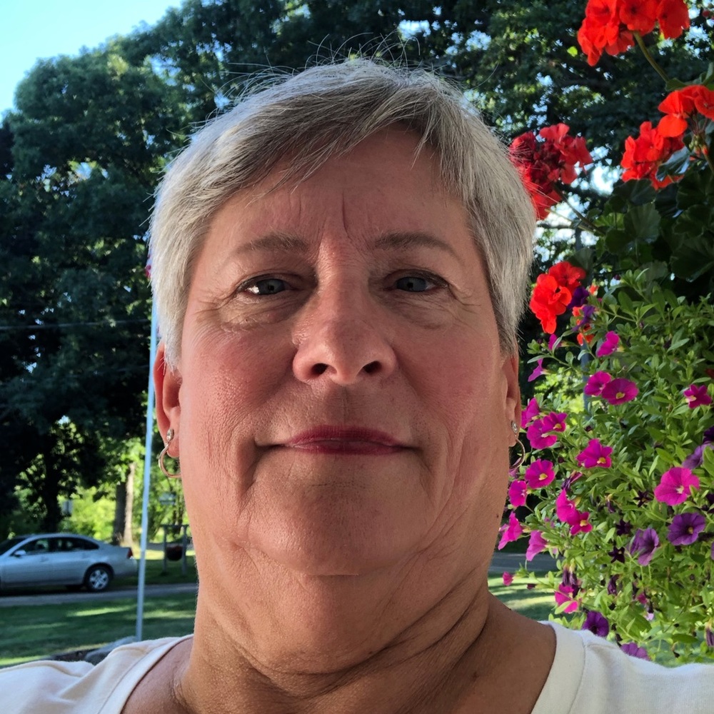 Meet your Posher, Cindy